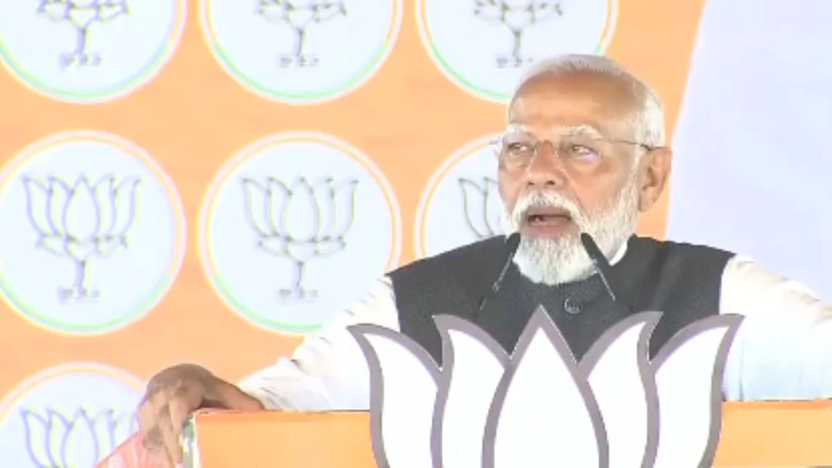 बिहार में जनसभा के दौरान बोले PM Modi, आपका एक-एक वोट लोकतंत्र का गहना बन जाता है