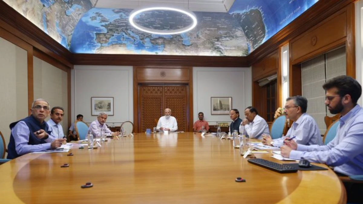 कुवैत अग्निकांड पर PM ने की रिव्यू मीटिंग, दो-दो लाख रुपये मुआवजा राशि देने की घोषणा की