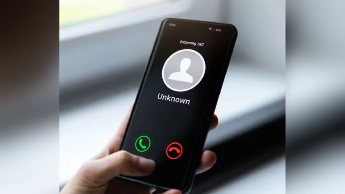 If calls are coming from unknown international numbers it could be a big scam know the ways to avoid it
