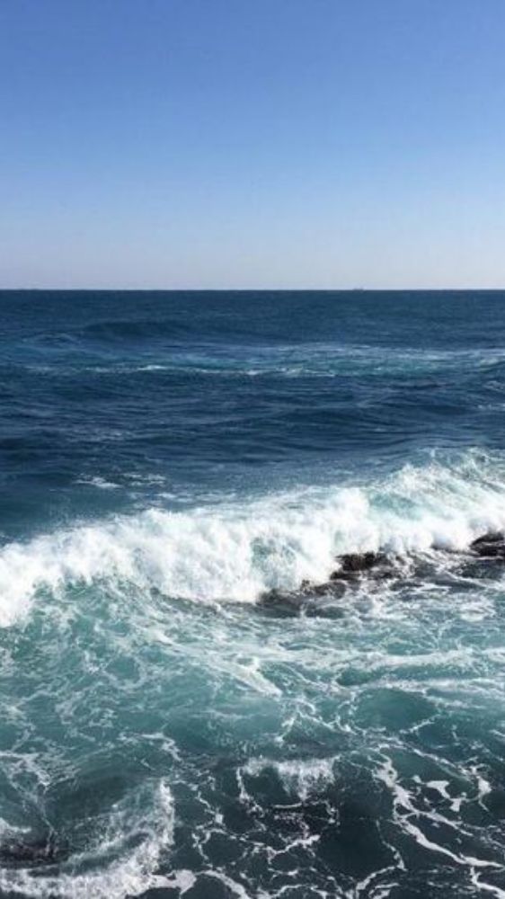 आखिर क्यों खारा होता है समुद्र का पानी? आखिर क्यों खारा होता है समुद्र का पानी?