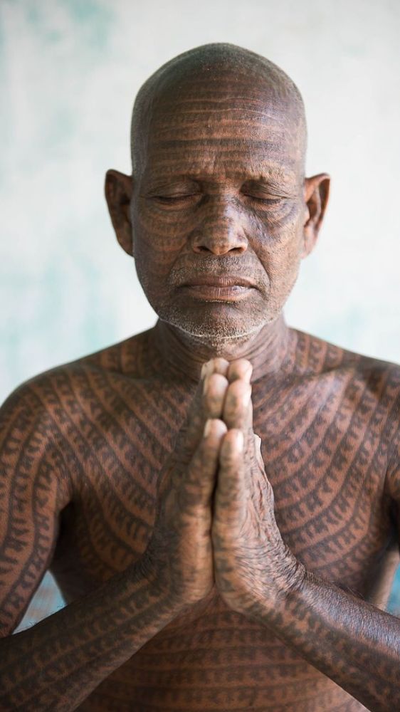 कौन सा है वह समाज जो राम नाम का बनवाता है टैटू?