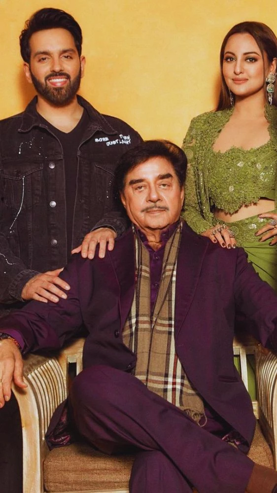 सोनाक्षी से पिता के बाद अब मां हुई नाराज, जानें क्या है मामला