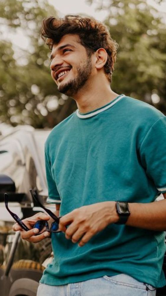 हमेशा विवादों में रहने वाले कौन हैं मुनव्वर फारुकी हमेशा विवादों में रहने वाले कौन हैं मुनव्वर फारुकी