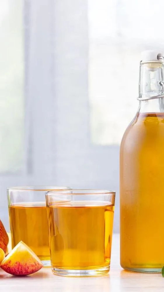 एप्पल साइडर विनेगर के इन गुणों को जान कर उढ़ जाएंगे आपके होश