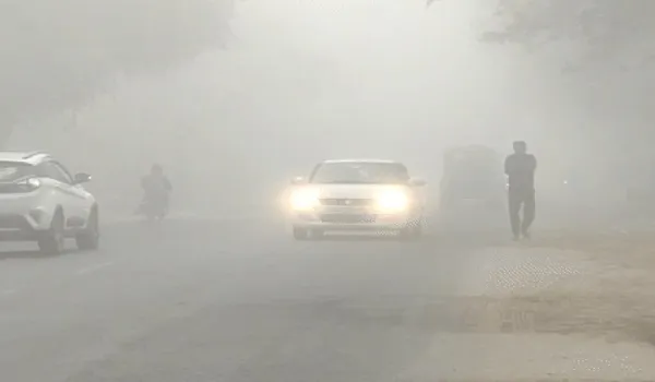 Weather Update: राजस्थान में तेजी से बढ़ रही है सर्दी, कई शहरों में तापमान 10 डिग्री से नीचे