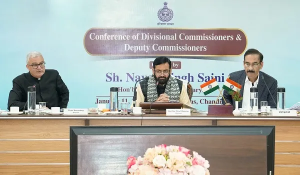 सीएम नायब सिंह ने मंडलायुक्त और जिला उपायुक्तों के साथ की समीक्षा बैठक, जनता की समस्याओं का निवारण करने के दिए निर्देश
