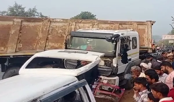 Bhilwara News: डंपर और कार में आमने सामने की भिड़ंत, हादसे में तीन लोगों की मौत, 3 लोग गंभीर घायल