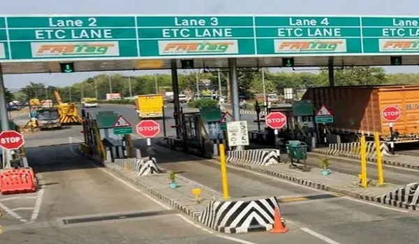 टोल प्लाजा पर अब नहीं चलेगी नकदी, 1 अप्रैल से सिर्फ फास्टैग और UPI से हो सकेगी एंट्री