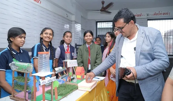 रोझ बर्ड स्कूल ने कार्निवल 2025-26 के साथ नए साल 2026 का शानदार स्वागत किया