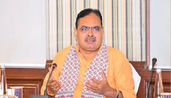 मुख्यमंत्री भजनलाल शर्मा ने किया नवमतदाताओं का सम्मान, बोले-आज का दिन बहुत अच्छा ,क्योंकि मतदाता दिवस है