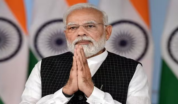 Pulwama Attack: PM मोदी ने शहीद जवानों को अर्पित की श्रद्धांजलि, बोले-  हम उनके सर्वोच्च बलिदान को कभी नहीं भूलेंगे