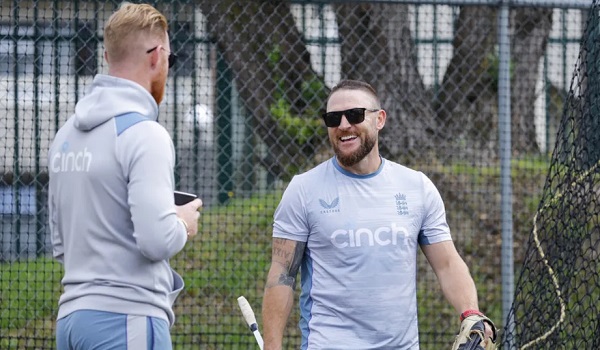 मुझे नहीं लगता कि आईपीएल से स्टोक्स की एशेज में वापसी खतरे में पड़ेगी- Brendon McCullum