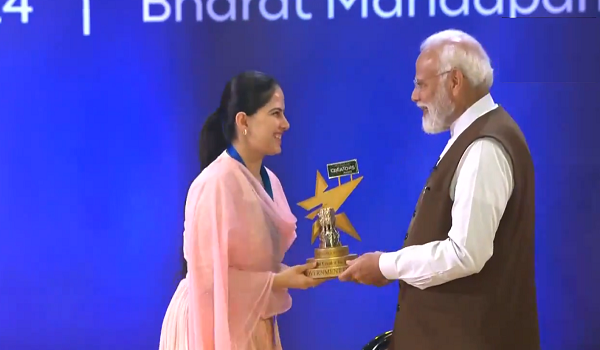 इंटरनेशनल महिला दिवस के मौके पर पीएम मोदी ने दिया तोहफा, कई युवा हास्तियों को नेशनल क्रिएटर्स अवॉर्ड से नवाजा