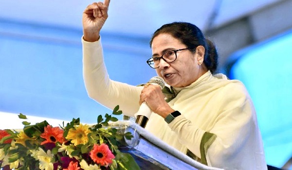 Lok Sabha Elections 2024: पश्चिम बंगाल की सभी 42 सीटों पर TMC ने उतारे उम्मीदवार, जानें किसे कहां से मिला टिकट