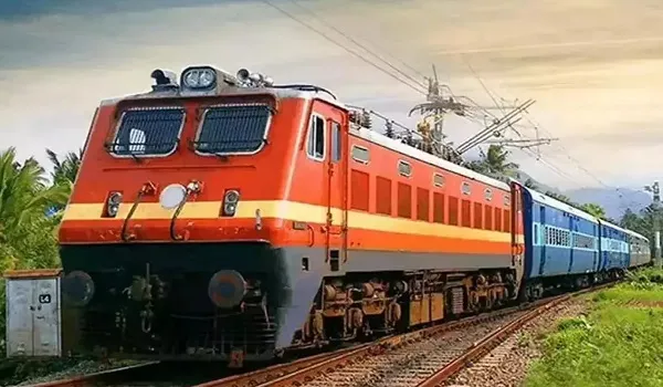 होली पर रेलवे का बड़ा मैनेजमेंट प्लान; उत्तर पश्चिम रेलवे का शानदार संचालन, भीड़ को देखते हुए बढ़ाई गई क्षमता