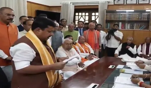 राज्यसभा के लिए नीतीश कुमार ने भरा नामांकन, भाजपा अध्यक्ष नितिन नवीन ने भी पर्चा दाखिल किया, गृह मंत्री अमित शाह रहे मौजूद