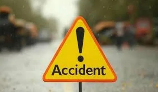 प्रतापगढ़ में तेज रफ्तार बाइक चालक की लापरवाही से हादसा, बाइक चालक के साथ एक राहगीर बालिका की मौत