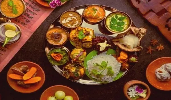 फूड कारोबारियों के लिए 1 अप्रैल से लागू होंगे FSSAI के नए नियम, अब 1.5 करोड़ तक सालाना पर फूड लाइसेंस नहीं, सिर्फ पंजीकरण