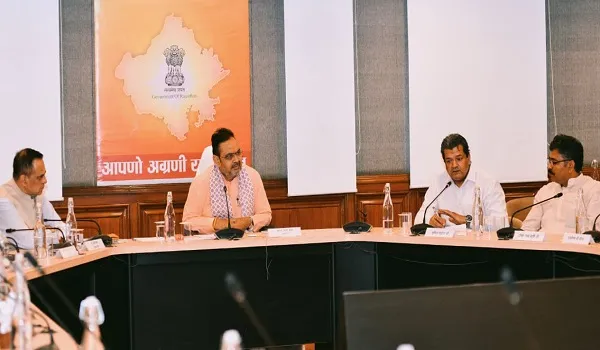 CM भजनलाल शर्मा ने CMO में ली उच्चस्तरीय सर्वदलीय बैठक, टीकाराम जूली बोले- जैसी भी स्थिति है हम सरकार के साथ हैं