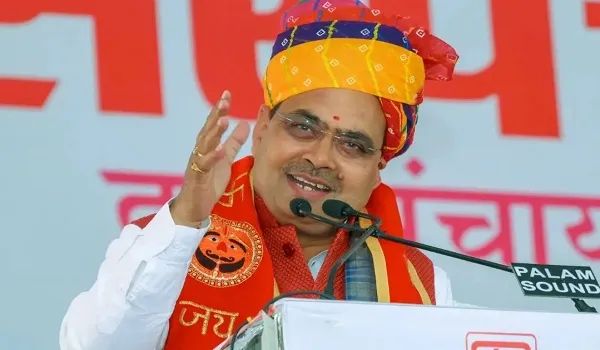 सीएम भजनलाल की आंगनबाड़ी कार्यकर्ताओं को सौगात, बोले- बहनें समाज का मर्म जानती है, बच्चों को शिक्षा और दिशा देती