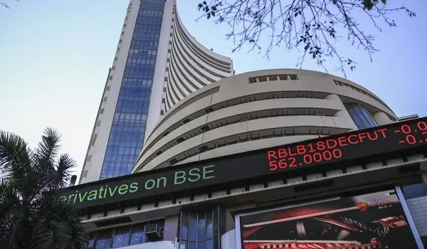 शेयर बाजार में आज फिर 'ब्लैक मंडे', कच्चे तेल की कीमतों में भी फिर आई तेजी, NSE सूचकांक में 461.70 अंकों की गिरावट