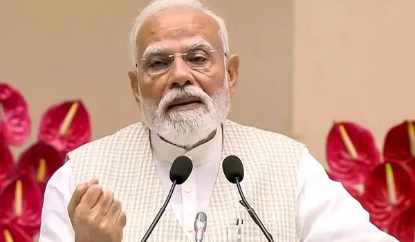 पीएम मोदी की 24 घंटे में दूसरी बार देशवासियों से अपील, कहा- पेट्रोल-डीजल का संयम से इस्तेमाल करें, हालात सामान्य होने तक सोना नहीं खरीदें