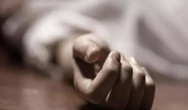 पिता ने चाकू से हमला कर की पुत्र की हत्या, घरेलू विवाद बताया जा रहा घटना की वजह