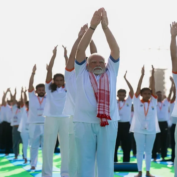 प्रधानमंत्री नरेन्द्र मोदी बोले, योग की वैज्ञानिकता को आधुनिक चिकित्सा पद्धति में स्थान मिले ये हमारा प्रयास