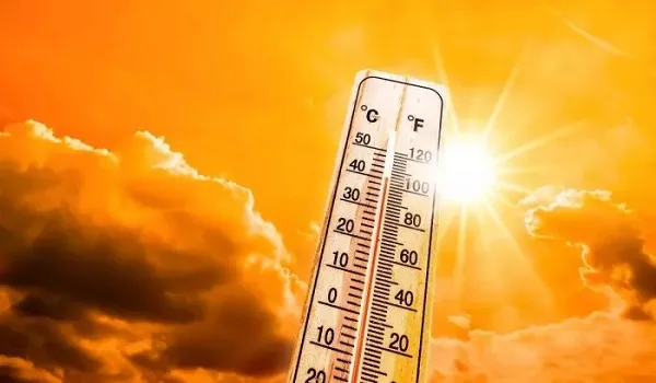 भारत-पाक सीमा से सटे सरहदी जिले में भीषण गर्मी का कहर, धोरों की धरा में आसमान से बरस रहे आग के अंगारे