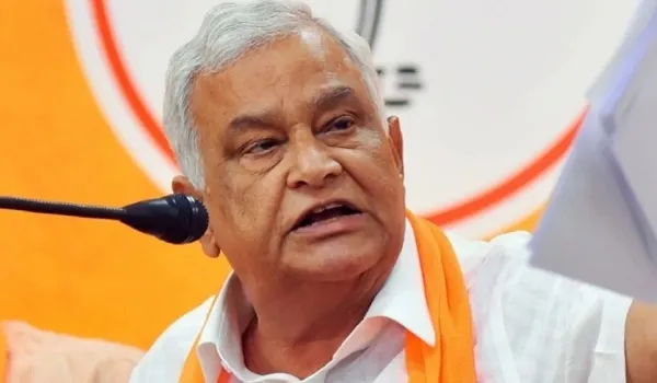 कृषि मंत्री डॉ. किरोड़ी लाल मीणा ने की CM भजनलाल शर्मा से मुलाकात, पांचना बांध के संदर्भ में सौंपा पत्र