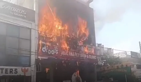 लखनऊ अग्निकांडः सीएम योगी के निर्देश पर SIT गठित, मृतकों के परिजनों को आर्थिक मदद... मिलेंगे  5-5 लाख