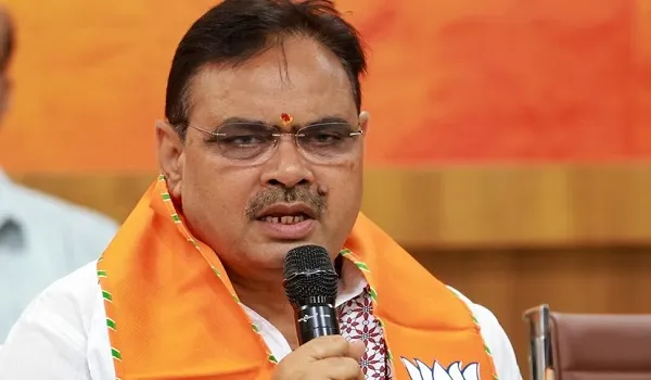केन्द्रीय जल शक्ति मंत्री सीआर पाटिल के निवास पर बैठक खत्म, CM भजनलाल शर्मा बोले- दशकों से अटकी योजनाओं पर गति से काम हो रहा