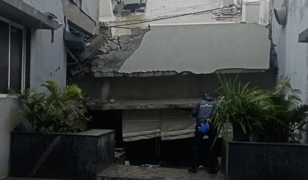 महाराष्ट्र में एक और बड़ा हादसा, पुणे में वेस्ट-टू-एनर्जी प्लांट की इमारत ढही... कई मजदूर मलबे में फंसे