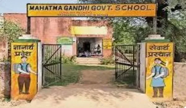 राजस्थान के 346 महात्मा गांधी स्कूलों में हिंदी माध्यम भी शुरू, कम नामांकन वाले MGGS अंग्रेजी माध्यम के लिए लिया गया फैसला