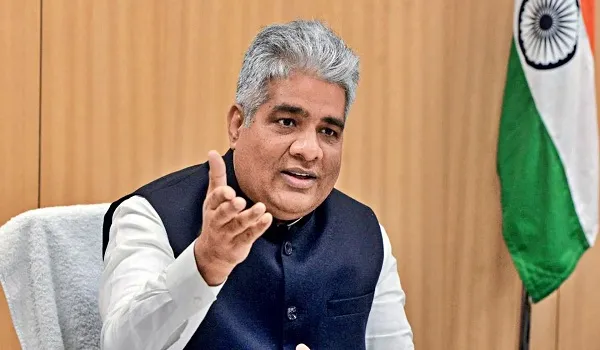 खैरथल पुनर्विकसित रेलवे स्टेशन का उद्घाटन, केंद्रीय मंत्री भूपेंद्र यादव बोले-समग्र खैरथल के विकास के लिए प्रतिबद्ध