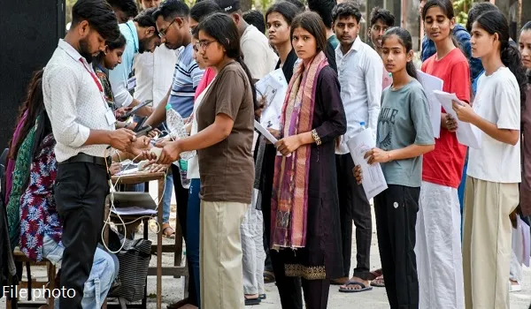 नकल विरोधी कानून के तहत चलेगा NEET पेपर लीक के आरोपियों पर मुकदमा, चार राज्यों में स्थापित होगी फास्ट ट्रैक अदालतें