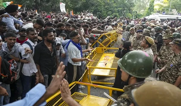 बिहार सरकार का बड़ा फैसला... प्रदर्शनकारियों पर दर्ज FIR होंगी वापस, गिरफ्तार सभी लोग किए जाएंगे रिहा