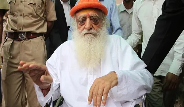 दिल्ली : आसाराम पर यौन उत्पीड़न से जुड़ा मामला, जमानत मामले में सुप्रीम कोर्ट से राहत नहीं