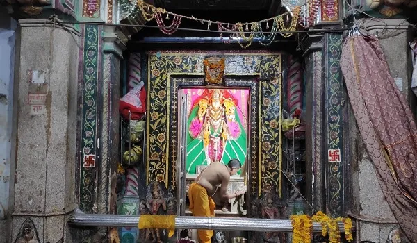 बाजै छै नौबत बाजा म्हारा डिग्गीपुरी का राजा, म्हारा डिग्गीपुरी का राजा के जयकारों से गूंज रही छोटीकाशी, ताड़केश्वर मंदिर से रवाना हुई लक्खी पदयात्रा