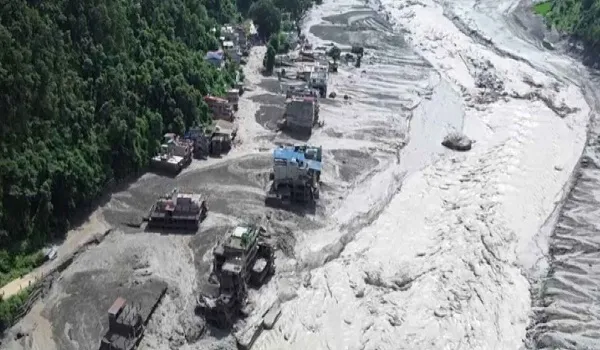 नेपाल में भोटेकोशी नदी की बाढ़ ने मचाई तबाही, 668 पर्यटक लापता, सूची हुई सार्वजनिक