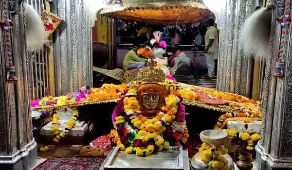 लोक देवता बाबा रामदेव के 639वें भादवा मेले का आगाज, गुरु बालीनाथ की समाधि पर उमड़ा जनसैलाब