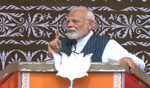 पीएम मोदी ने आज जम्मू-कश्मीर में किया चुनावी शंखनाद, कहा- वर्तमान में जम्मू-कश्मीर विकास की नई गाथा लिख रहा है