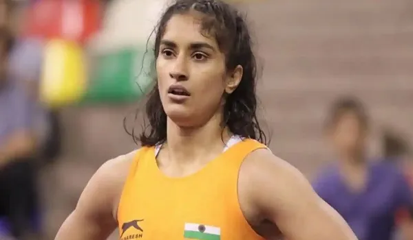 रेसलर विनेश फोगाट की याचिका पर WFI से मांगा जवाब, दिल्ली हाईकोर्ट ने WFI से मांगा जवाब