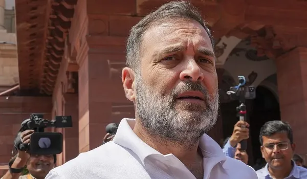 राहुल गांधी बोले- भाजपा और चुनाव आयोग के चोरी के तरीके बदलते रहते, महाराष्ट्र में 2.07 करोड़ वोटर्स को ड्राफ्ट लिस्ट से बाहर कर दिया