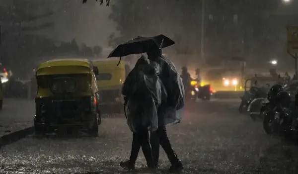 राजस्थान में झमाझम बारिश का दौर जारी, MP व UP के ऊपर बना वेल मार्क लो प्रेशर एरिया, 7 सितंबर से बारिश की गतिविधियों में कमी की संभावना