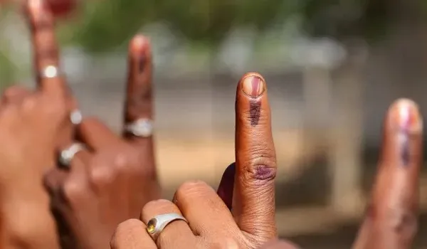 10 बूथों पर री-पोल में 72.65% मतदान, 8,040 मतदाताओं ने डाले वोट... सबसे ज्यादा मतदान कोटा के बूथ पर 81.34%