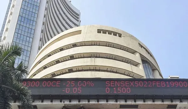 सेंसेक्स भारी गिरावट के साथ बंद, निफ्टी 383 अंक गिरकर 23,063 पर बंद