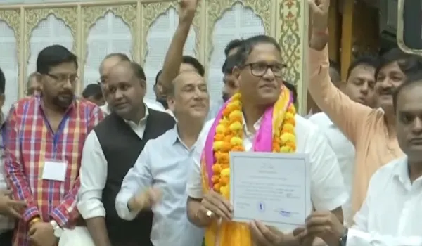VIDEO: जयपुर को मिला नया महापौर, सुनील कोठारी बोले- पुराने शहर में मेंटेनेंस, बाहरी क्षेत्रों में इंफ्रास्ट्रक्चर पर फोकस