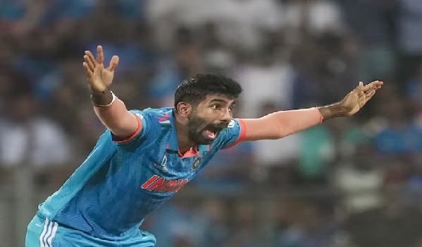 Jasprit Bumrah: जसप्रीत बुमराह ने 48 साल के वर्ल्ड कप इतिहास मे किया कारनामा, वानखेड़े की पिच पर भारत के लिए बने पहले गेंदबाज