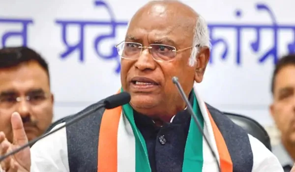 CWC बैठक के बाद मल्लिकार्जुन खरगे का बयान, कांग्रेस 5 जनवरी से शुरू करेगी मनरेगा बचाओ अभियान